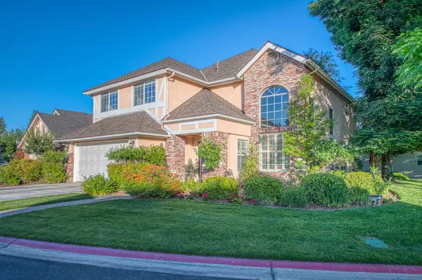 Fresno, CA 93711,2895 W Kensington LN