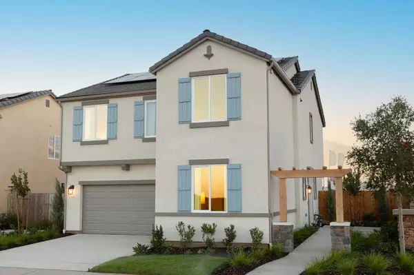 1151 Maclure AVE, Madera, CA 93636