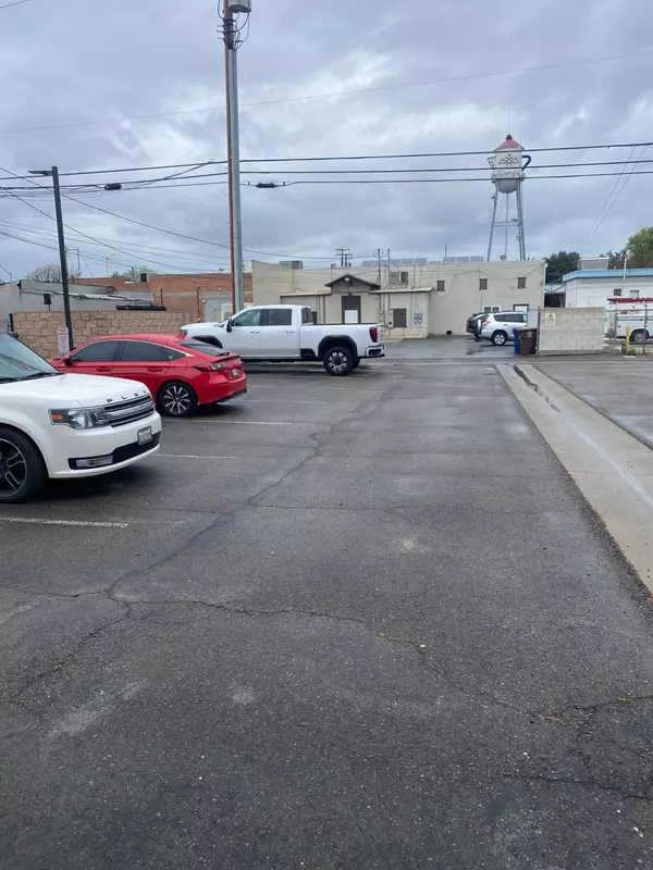 Kingsburg, CA 93631,1440 California ST