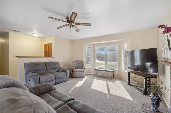 Firebaugh, CA 93622,127 Leyva AVE