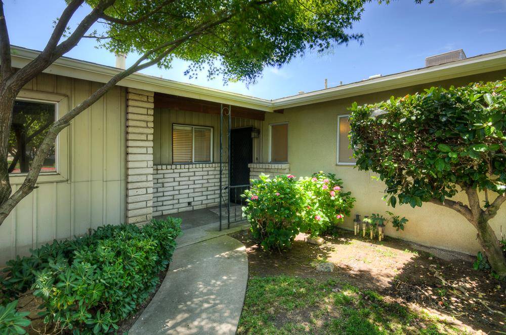 Fresno, CA 93710,127 E Escalon AVE
