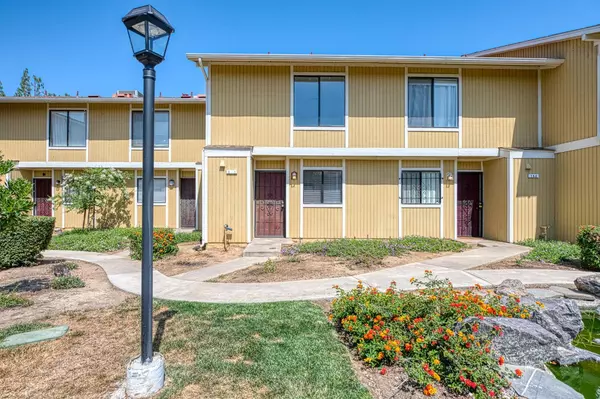 4885 N Backer AVE #151, Fresno, CA 93726