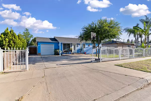 Fresno, CA 93702,4776 E Lowe AVE