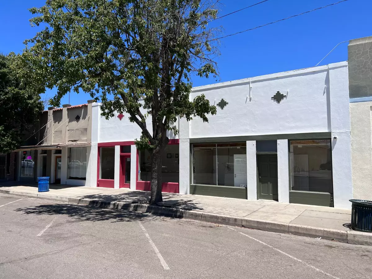 Dos Palos, CA 93620,1537 Center AVE