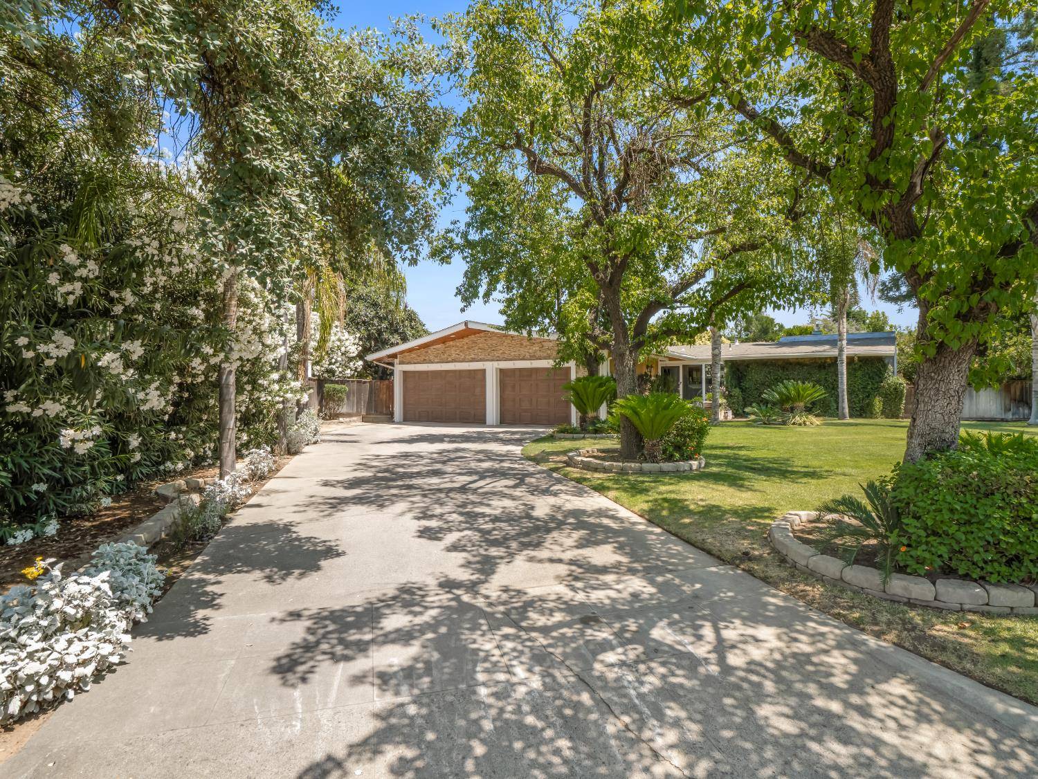 Fresno, CA 93727,6090 E Townsend AVE