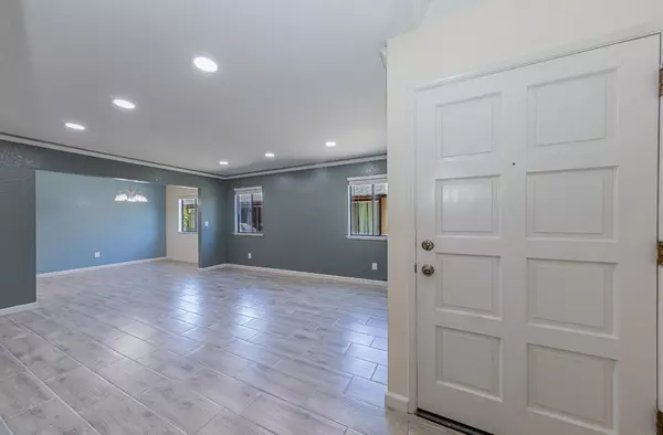 Oakhurst, CA 93644,49400 River Park RD #45