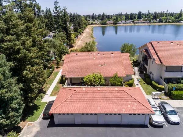 Fresno, CA 93720,1542 E Alluvial AVE #128