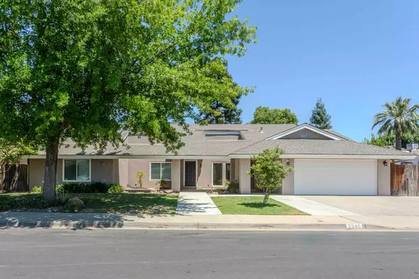 2540 Burgan AVE, Clovis, CA 93611