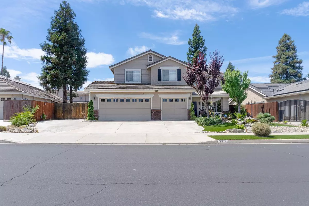 Fresno, CA 93611,2518 Keats AVE