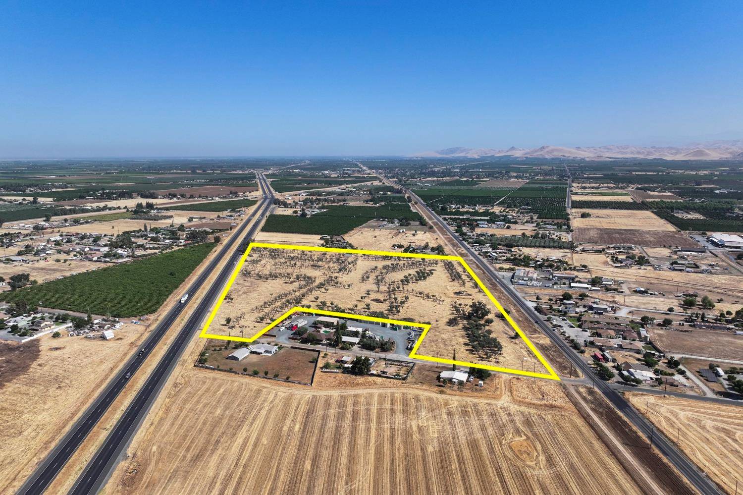 0 Orange Belt DR, Porterville, CA 93257