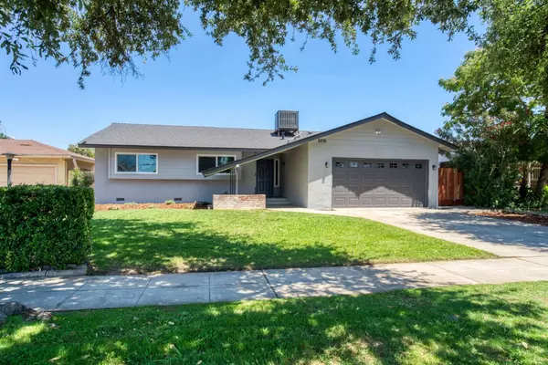 Fresno, CA 93710,5276 N 1st ST