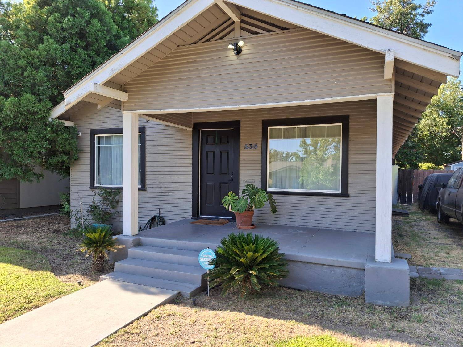 Fresno, CA 93704,535 E Princeton AVE