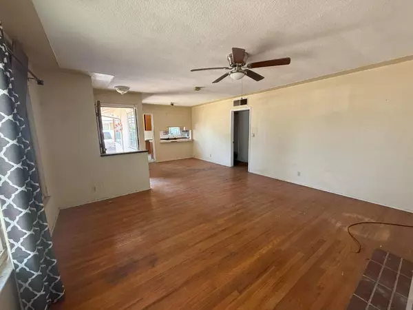 Fresno, CA 93705,1745 W Terrace AVE