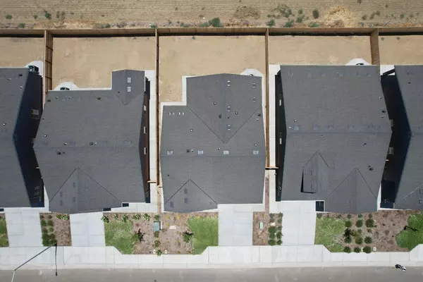 Avenal, CA 93204,1224 E Orange ST