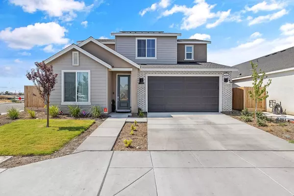 2409 Pepperdine ST, Lemoore, CA 93245