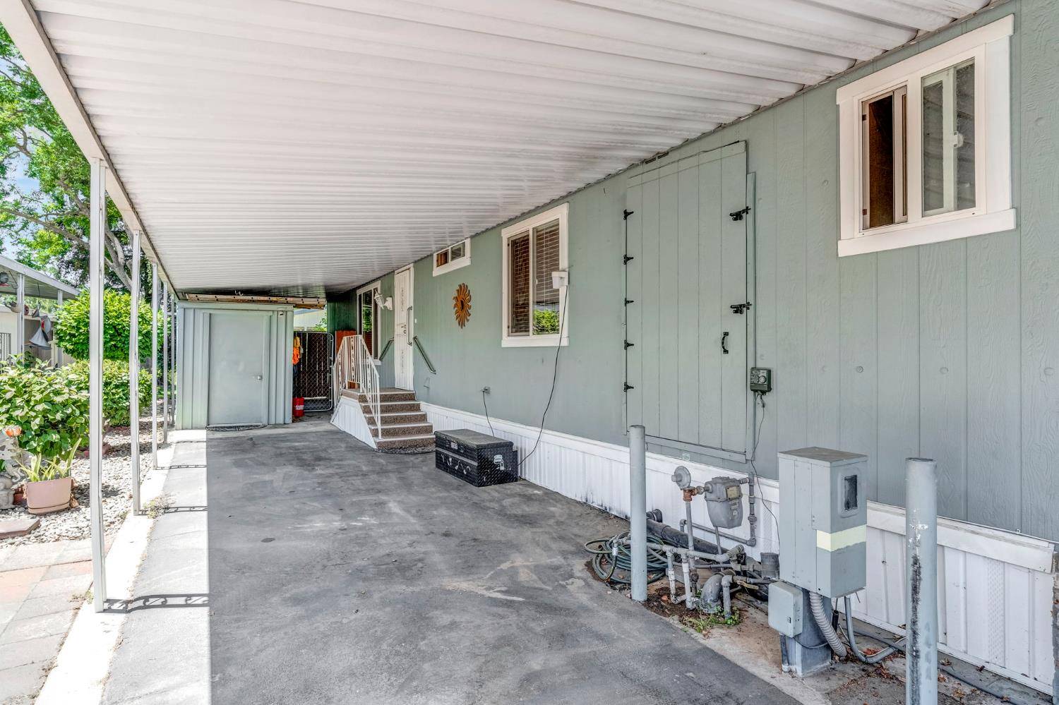 Fresno, CA 93705,2706 W Ashlan AVE #197