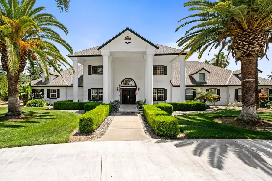 7207 E Bremer AVE, Fresno, CA 93737