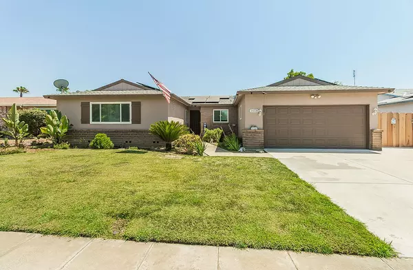 1658 Alamos AVE, Clovis, CA 93611