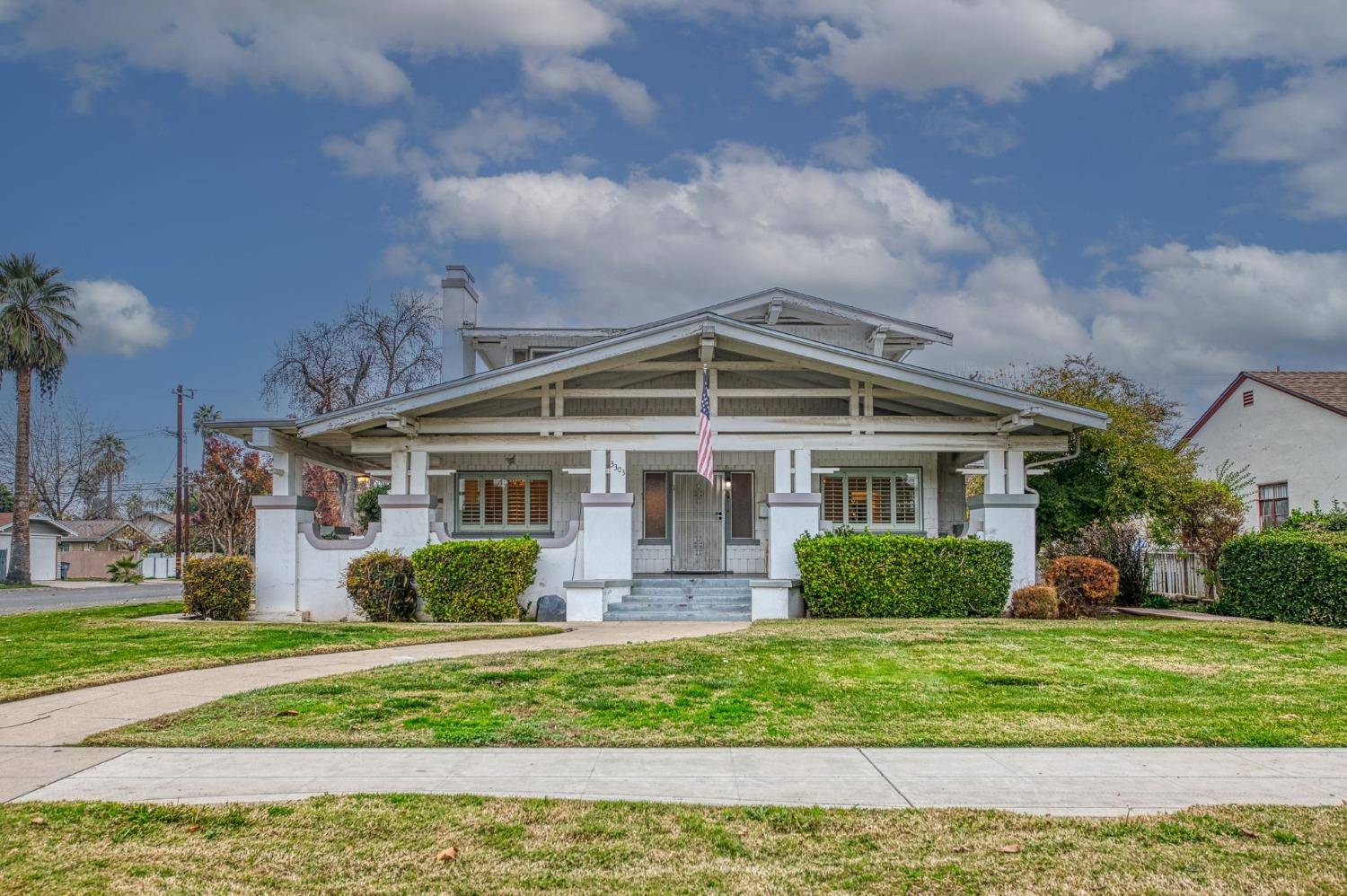 3303 E Mono AVE, Fresno, CA 93702