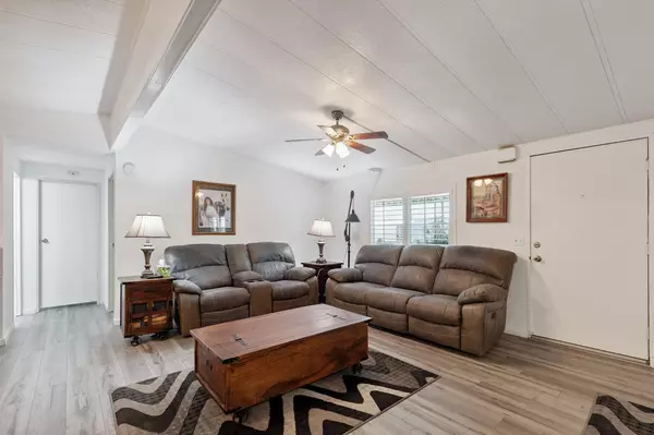 Sanger, CA 93657,371 Bethel AVE #102