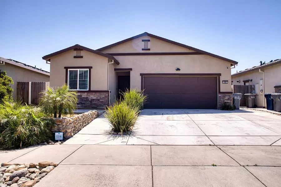 4262 Theresa LN, Merced, CA 95348
