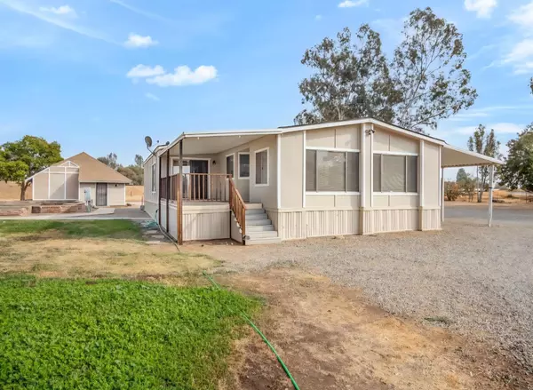 Clovis, CA 93619,10896 N Armstrong