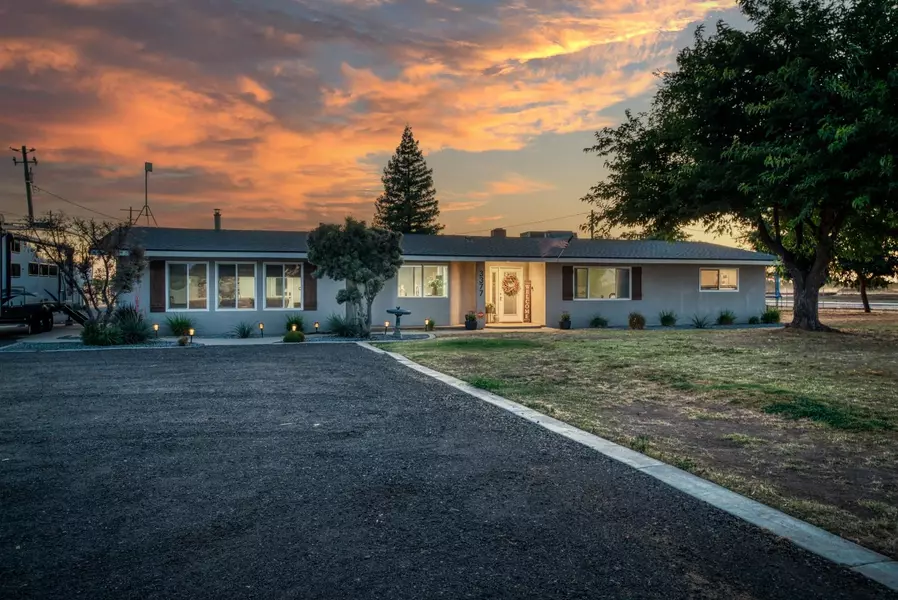 3377 N Bethel Ave, Sanger, CA 93657