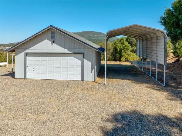Ahwahnee, CA 93601,45337 Valley Oak DR