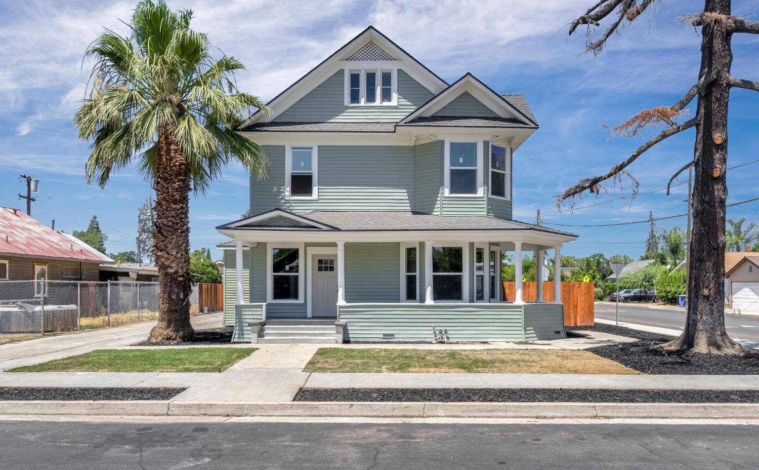 2643 B ST, Selma, CA 93662