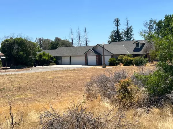 Madera, CA 93636,16564 Monreal RD