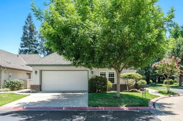 Fresno, CA 93711,2809 W Wellington LN