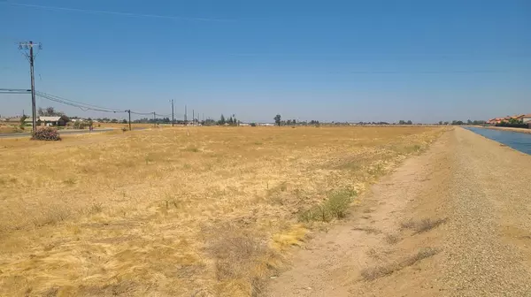 Fresno, CA 93723,6130 W Shaw AVE