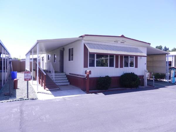 1724 Minnewawa AVE #211, Clovis, CA 93612