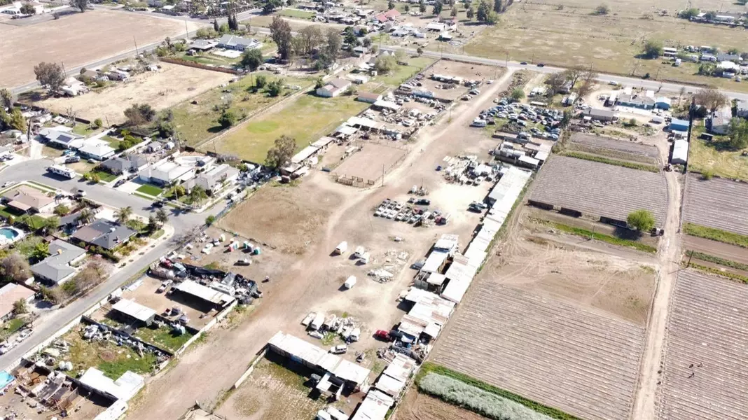 1345 N Brawley AVE, Fresno, CA 93722