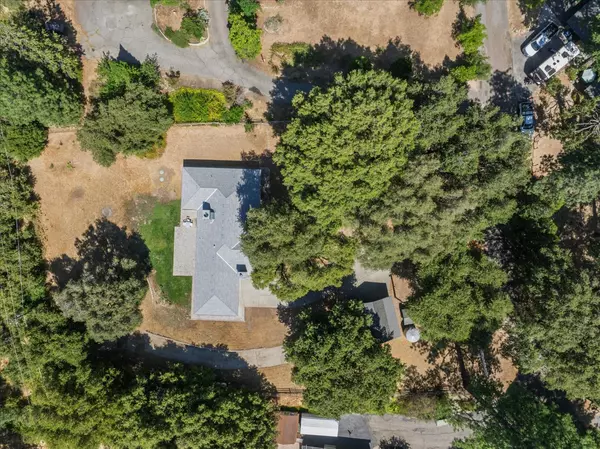 Oakhurst, CA 93644,51765 Ponderosa Way
