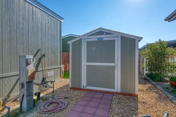 Fresno, CA 93725,2575 S Willow AVE #167