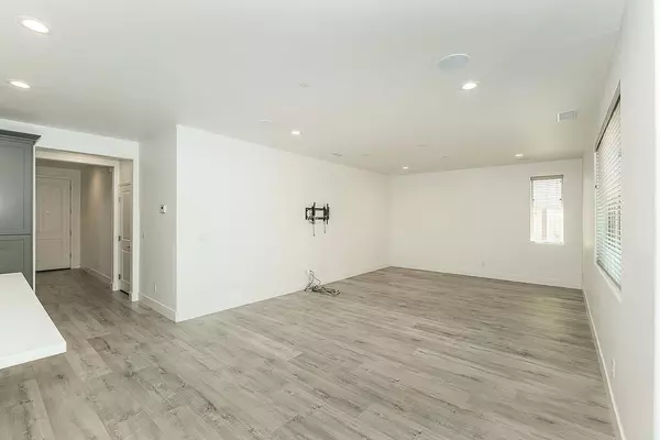 Madera, CA 93636,4280 Vineyard DR