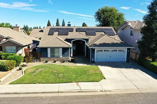 4498 W Roberts AVE, Fresno, CA 93722