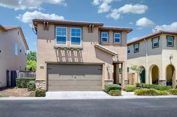 Fresno, CA 93711,3292 W Illumination DR