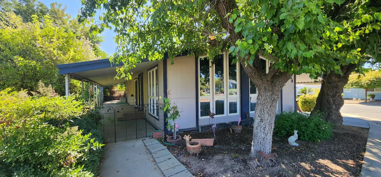 1300 W Olson AVE #158, Reedley, CA 93654