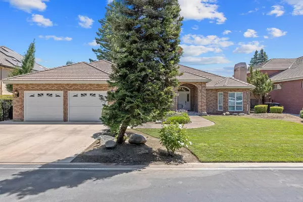 Visalia, CA 93291,1516 Roeben