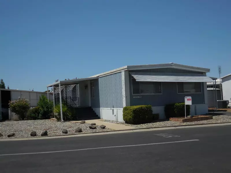 221 W Herndon AVE #71, Fresno, CA 93650