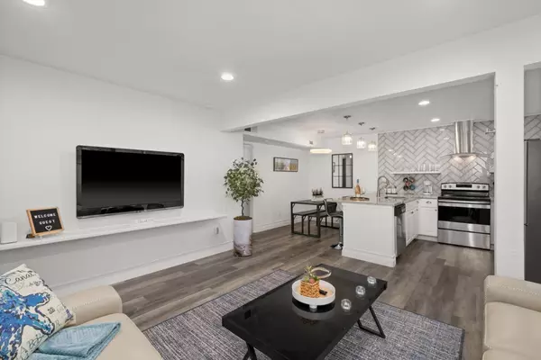 2881 E Huntington BLVD #118, Fresno, CA 93721
