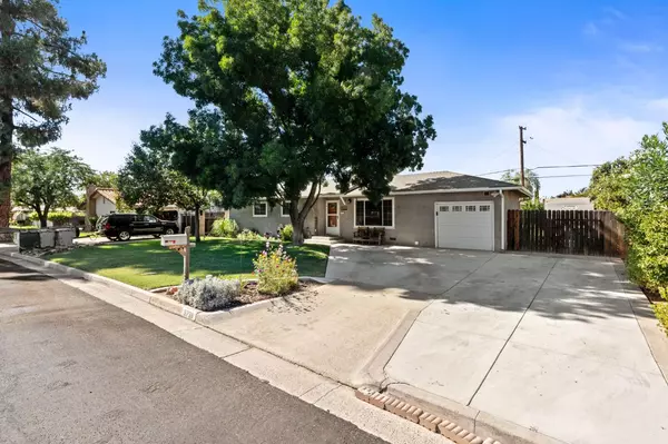 Fresno, CA 93727,5739 E Hampton WAY