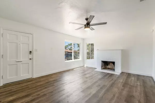 Fresno, CA 93705,1528 W Cortland AVE