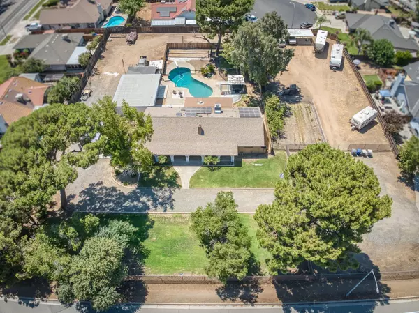 1176 Temperance, Clovis, CA 93611