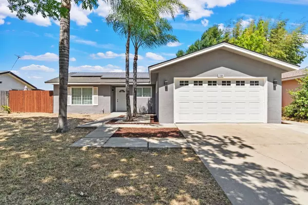 1704 E Los Altos AVE, Fresno, CA 93710