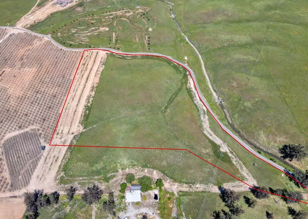 Clovis, CA 93619,12877 N Auberry RD