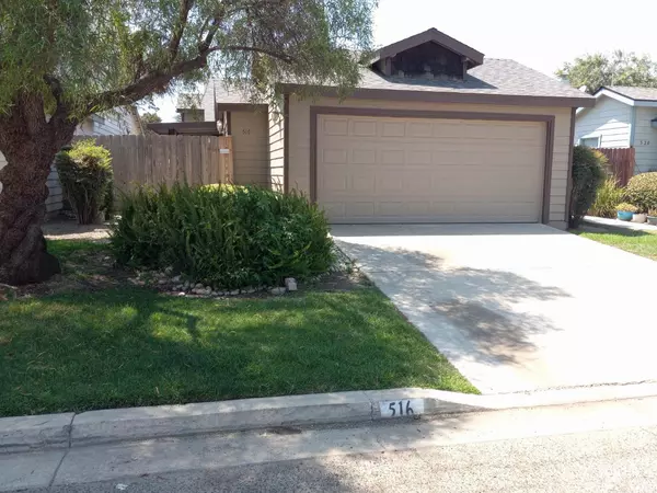 Visalia, CA 93292,516 N Velie DR