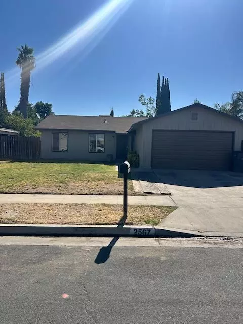 Fresno, CA 93725,2567 S Whitney AVE